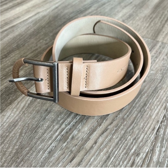 NWOT Vince Camuto Tan Belt - Picture 1 of 4